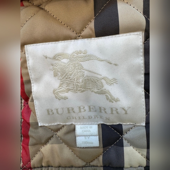 Burberry Boys Quilted Jacket Navy Size 5Y - Picture 6 of 8